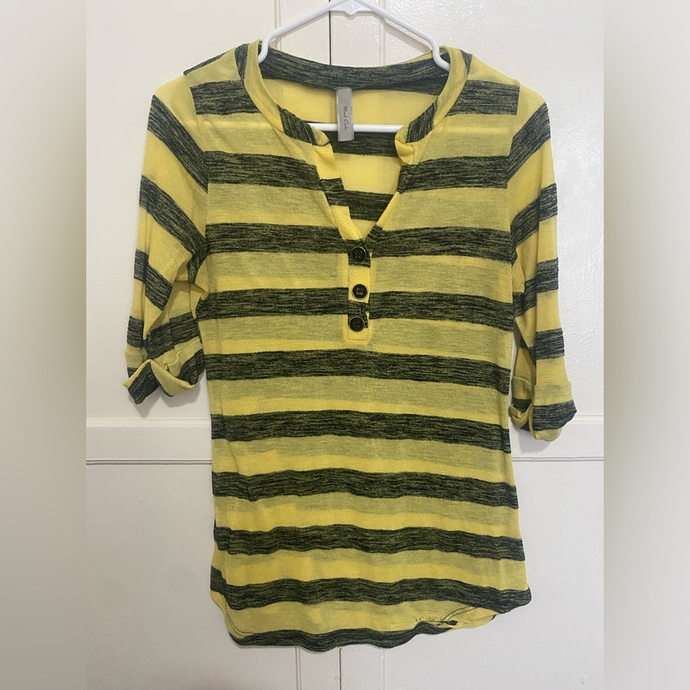 Botton shirt blouse